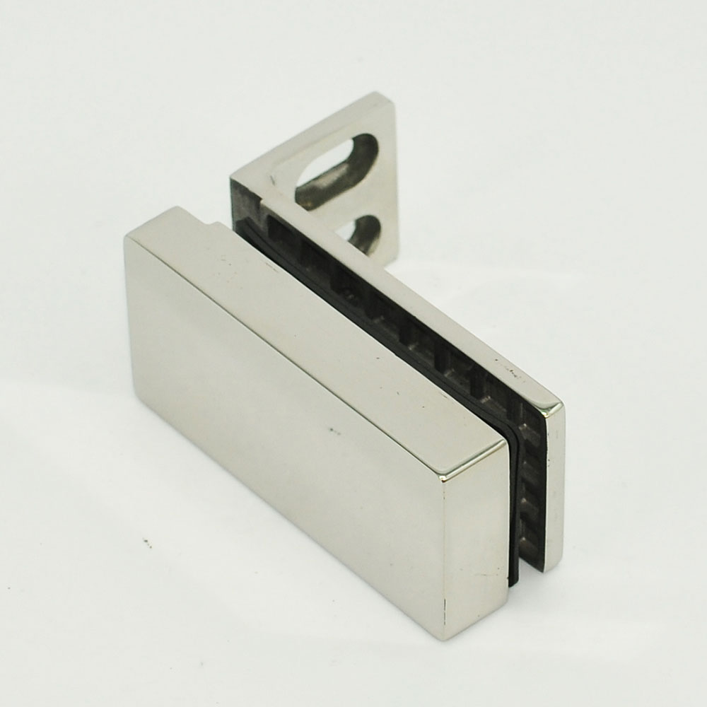 SHOWER ROOM GLASS CLAMP